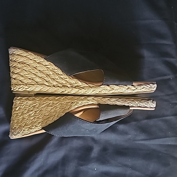 Navy Wedge Heel - Picture 3 of 6